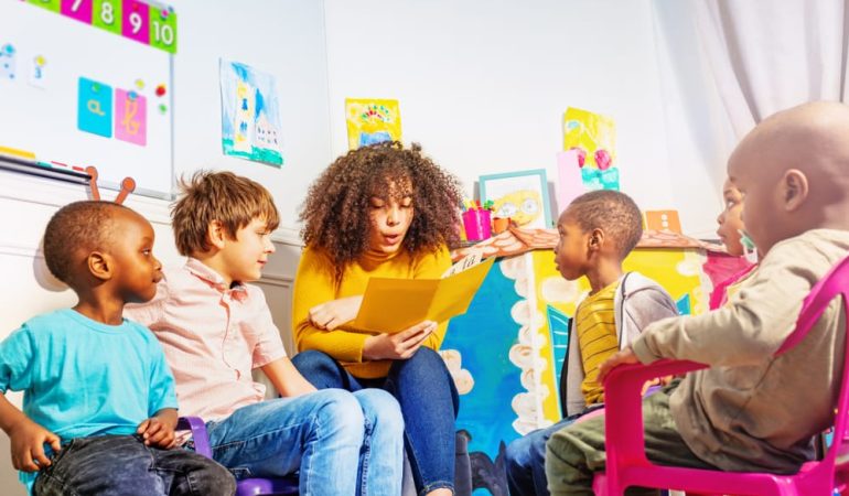 6 Amazing Benefits of Storytelling for Kids