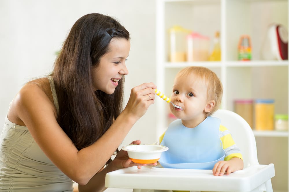 Learn how to feeding toddler daycare in wimbledon