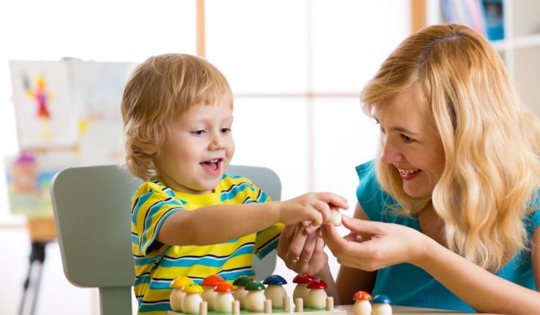 Fun and Learn: Games on Responsibility for Nursery Children